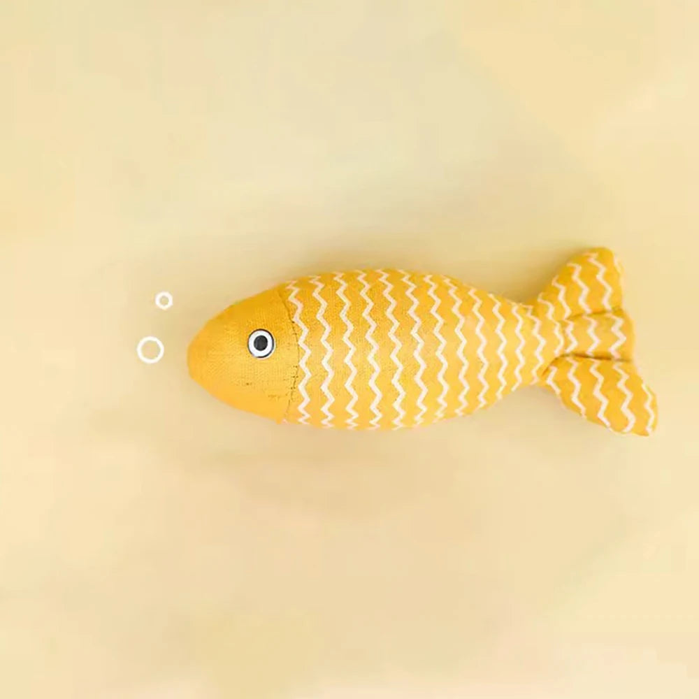 MADDEN Cat Fish Toy Cat Scratcher Catnip Toy